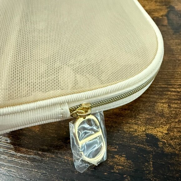 DIOR Mother's Day 2025 Embroidered Mesh Makeup Bag/Pouch – Special Edition – New - Picture 2 of 4